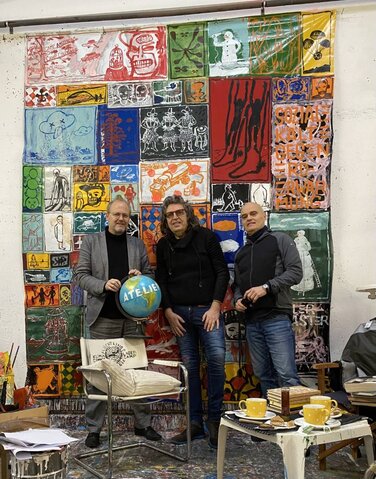 Mitmach-Aktion mit den beiden Künstlern Hermann Josef Hack und Andreas Pohlmann im Kultur-Kiosk.