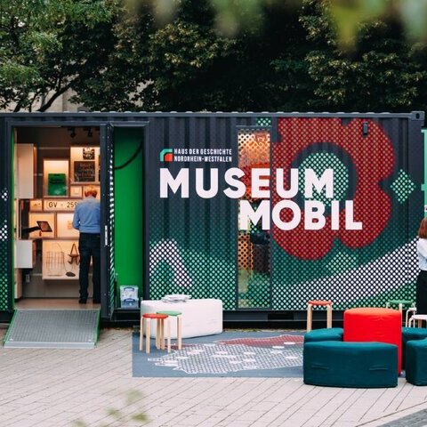 MuseumMobil - Eine mobilde Ausstellung des Haus der Geschichte NRW