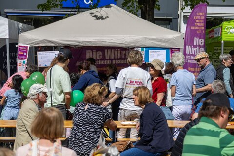 "Siegburg zeigt Haltung" beim Familienfest zum Tag der Arbeit 2026